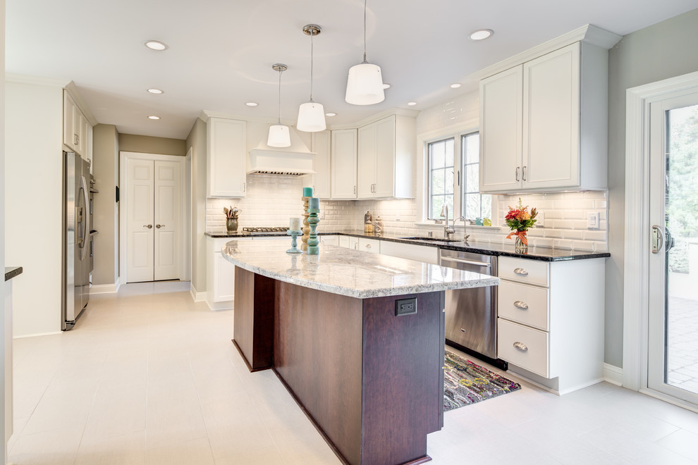 This is an example of a transitional kitchen in Milwaukee.