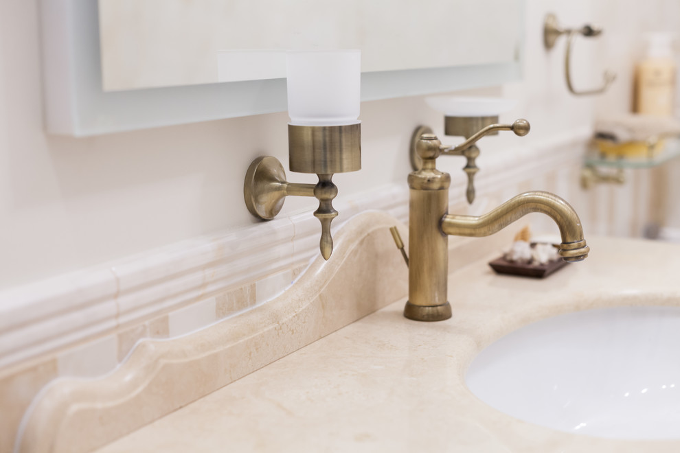 Неокласика с элементами востока. 100м2