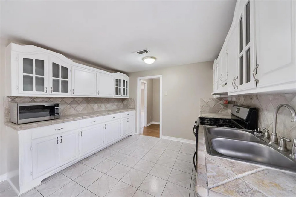 Prince Street - Master Bathroom / Kitchen Remodel