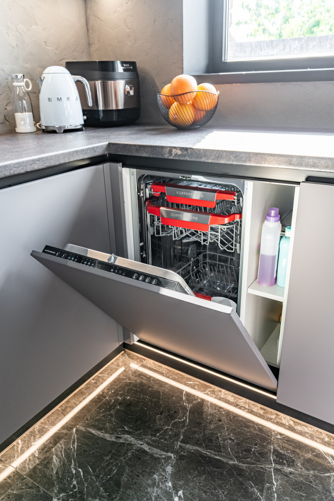 Проект кухни в частном доме