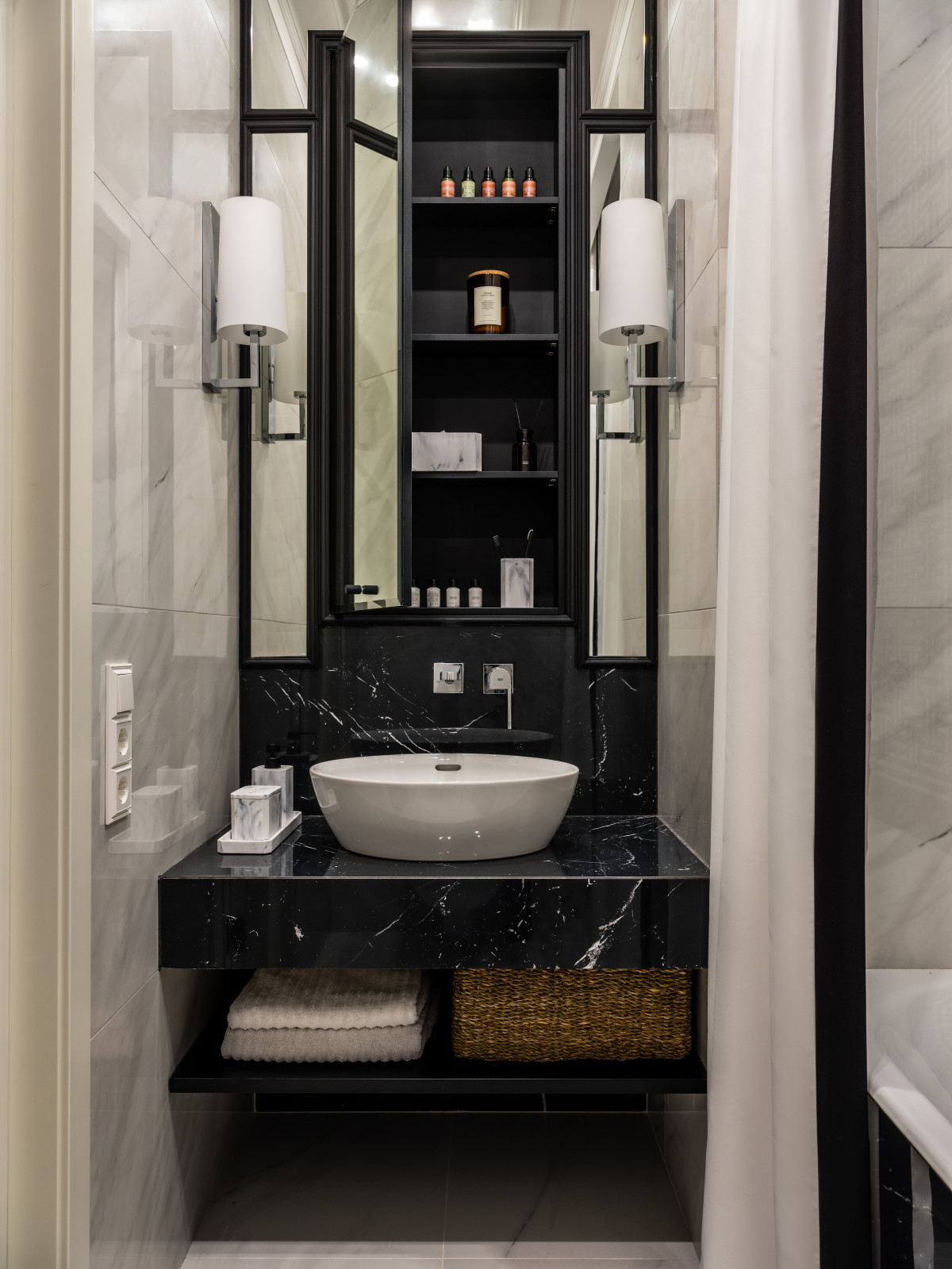 Светлая студия