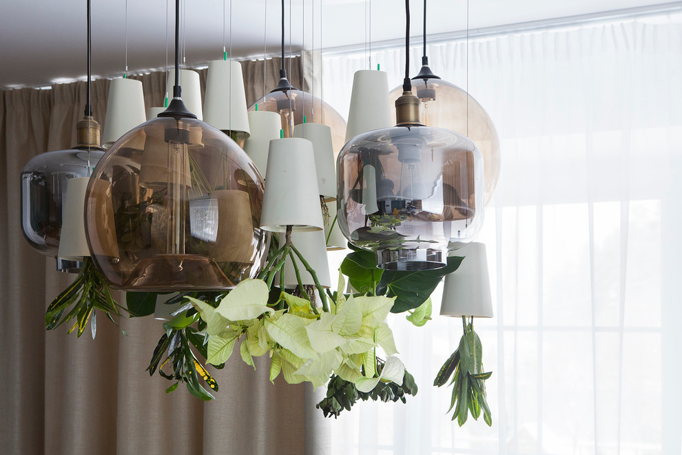 Между морем и землёй