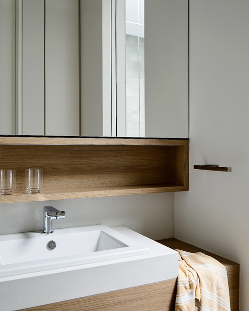 Armadale contemporary addition trendy-lille-badevaerelse
