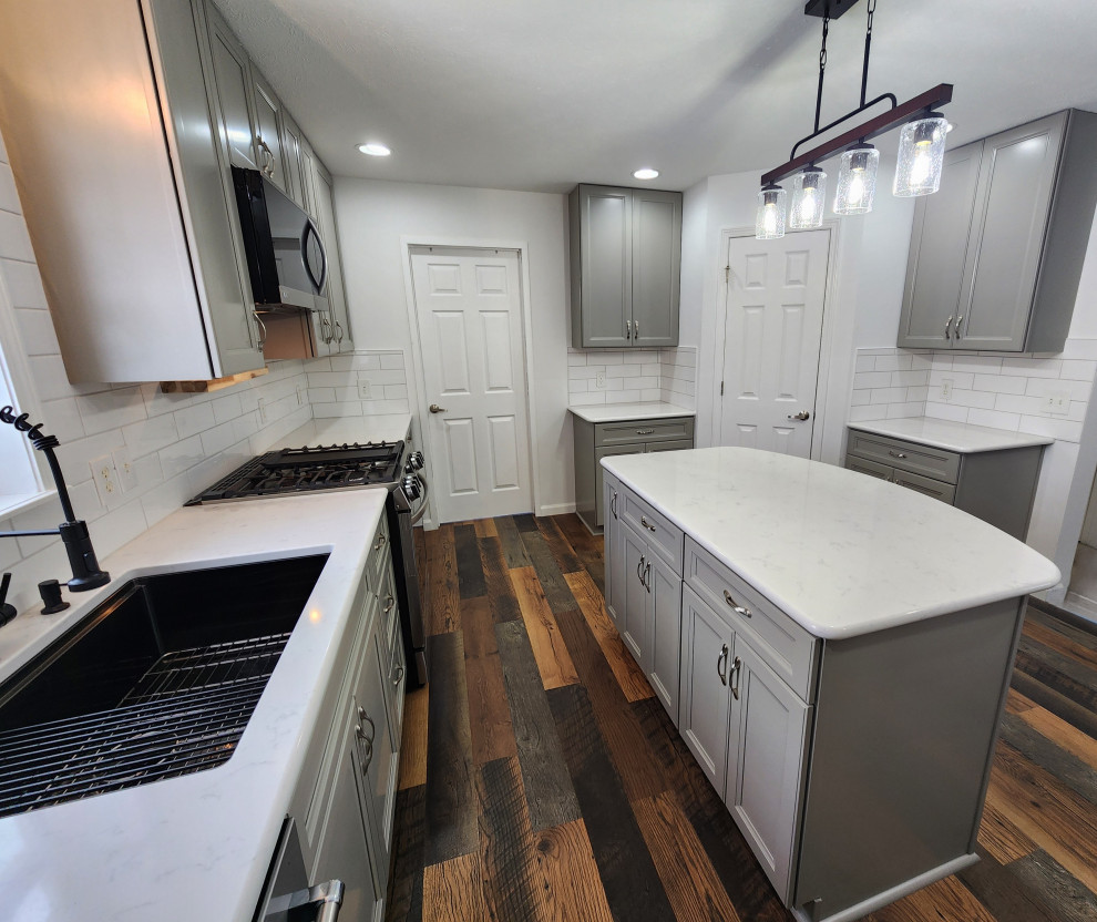 Clark Lake - Kitchen & Mud Room Renovation