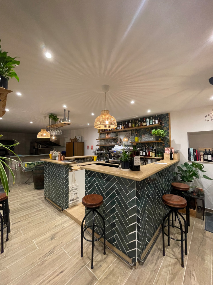 Conception, fabrication et pose d’un bar sûr mesure