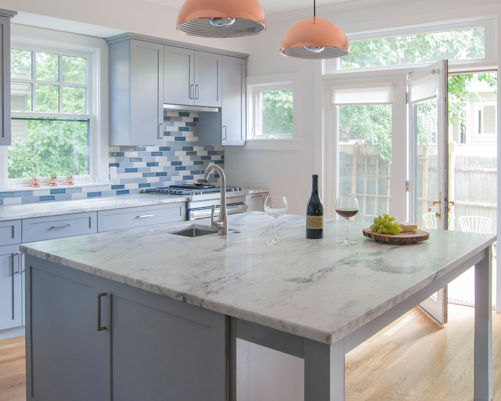 Example of a transitional kitchen design in Boston