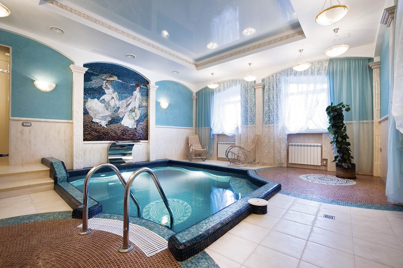 Частный коттедж.