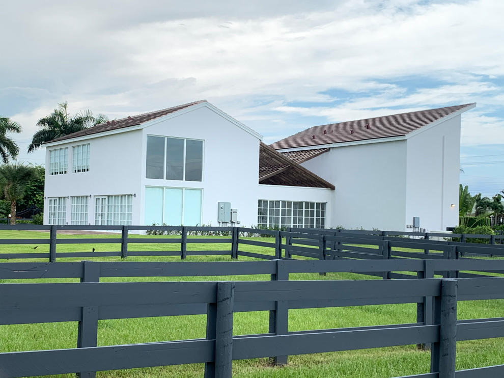 Exterior Farmhouse Miami by Triple Quality Painting Inc Houzz