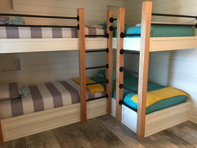 OBX Beach House maritim-schlafzimmer