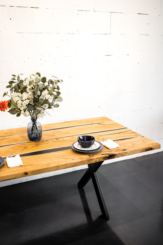 Стол Анабелла