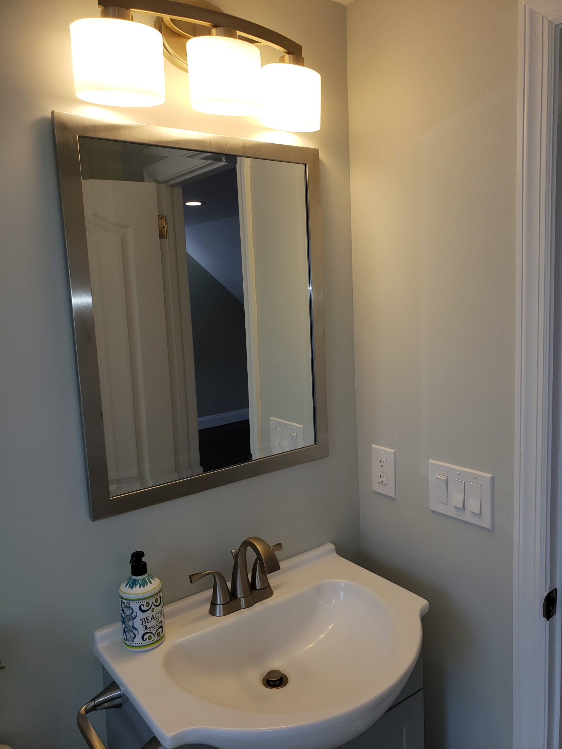 Renovation and Alteration to Single Family Home in Edison