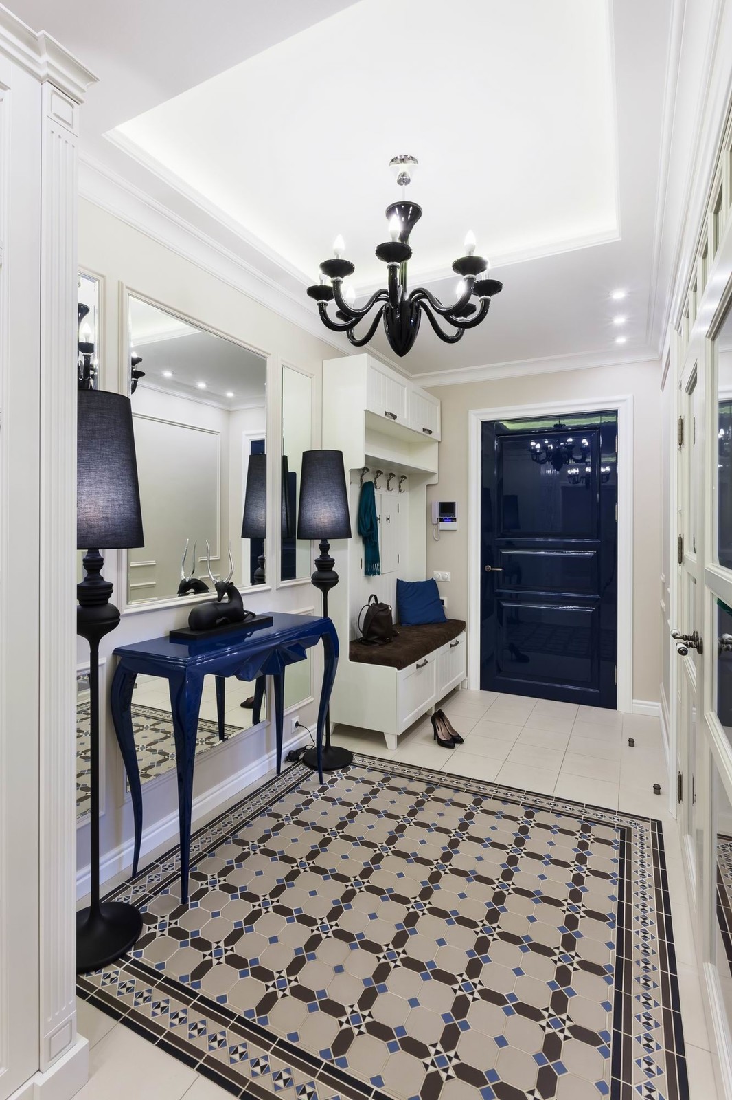 Интерьер квартиры на набережной в городе Екатеринбург