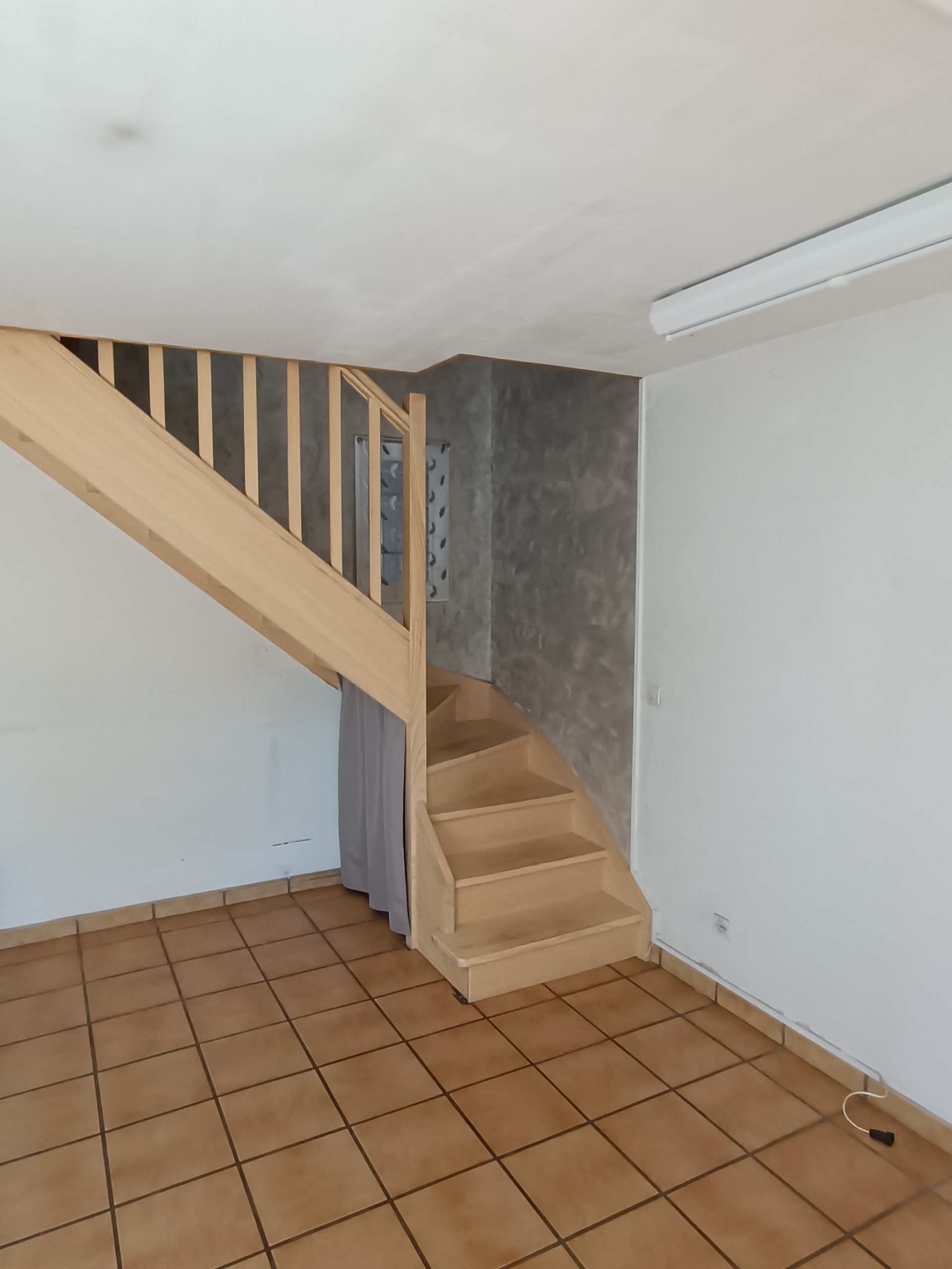 Projet Noisy : un escalier repensé pour un espace optimisé ✨