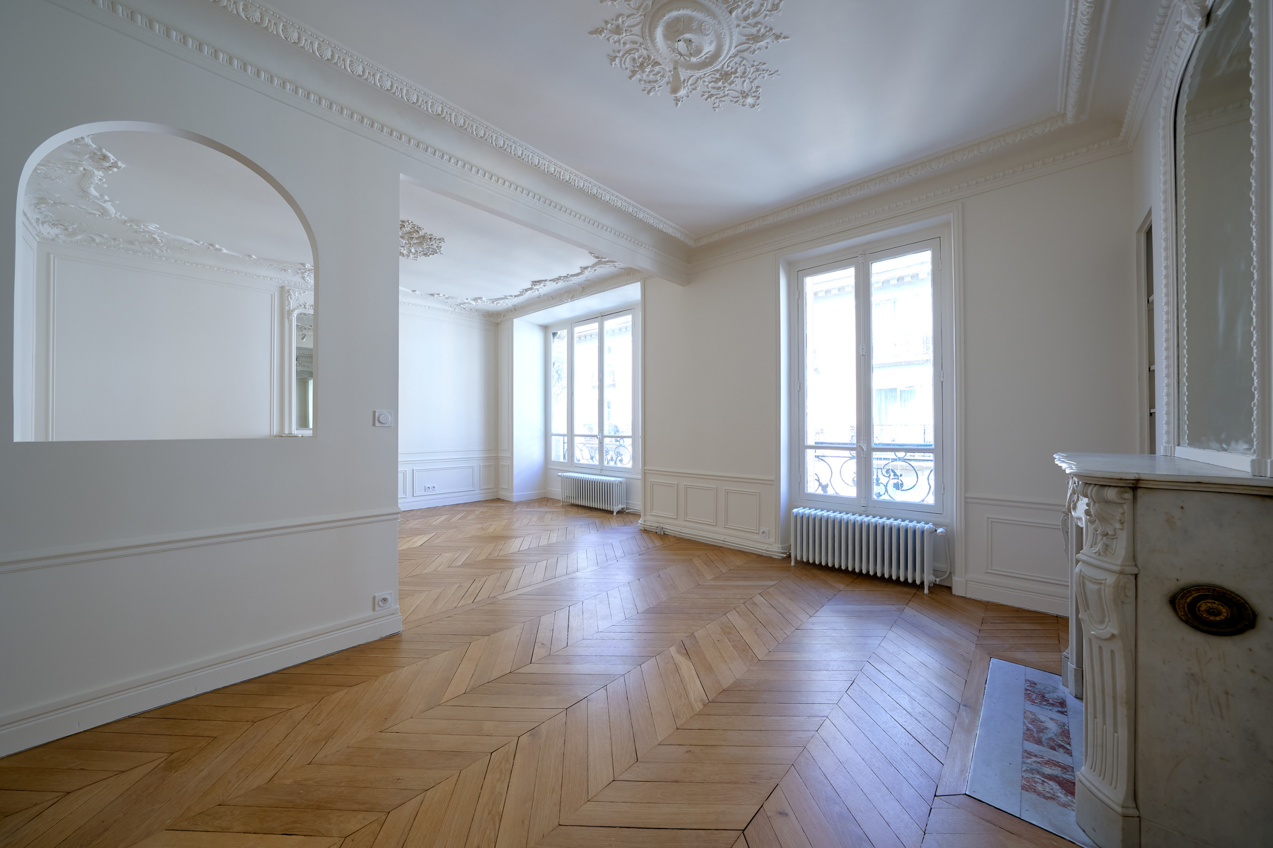 Rénovation et mise en valeur d'un appartement parisien à la Gare de Lyon