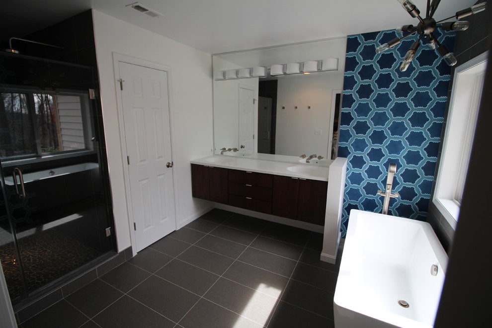 Striking Blue Tile Bath