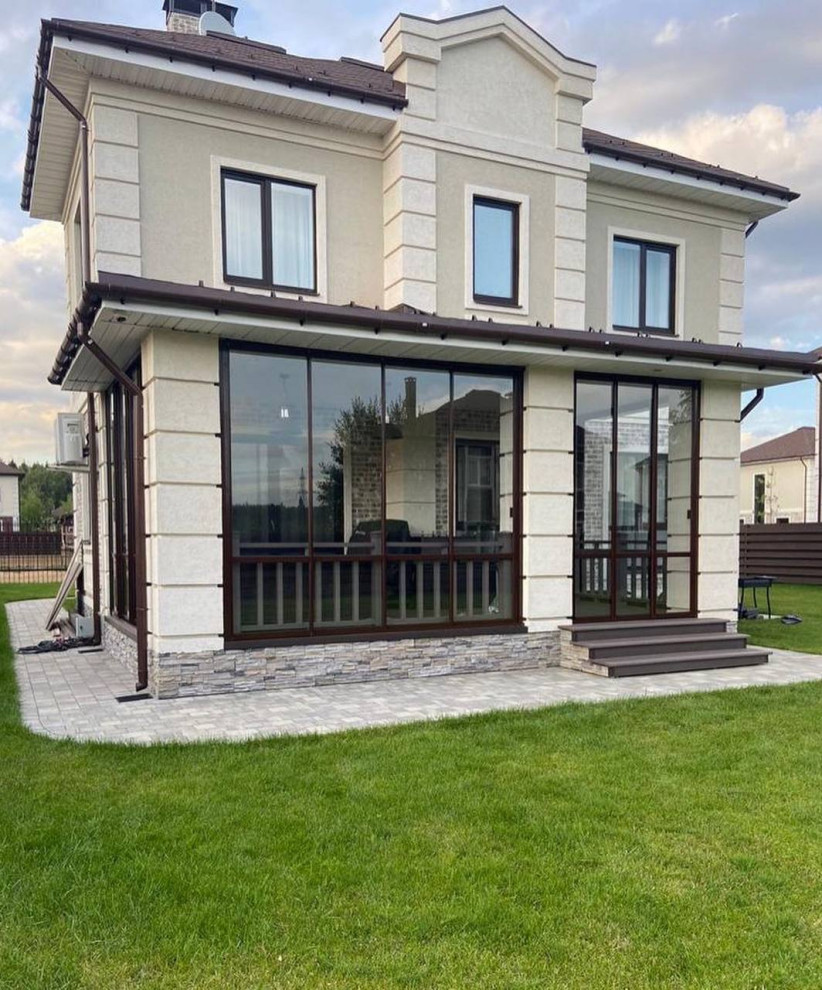 Раздвижное остекление веранды Люксист