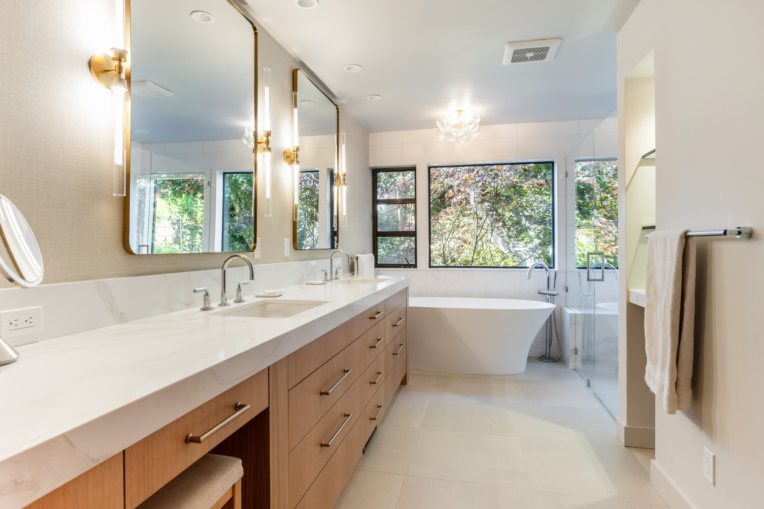 Marble & Oak Bathroom