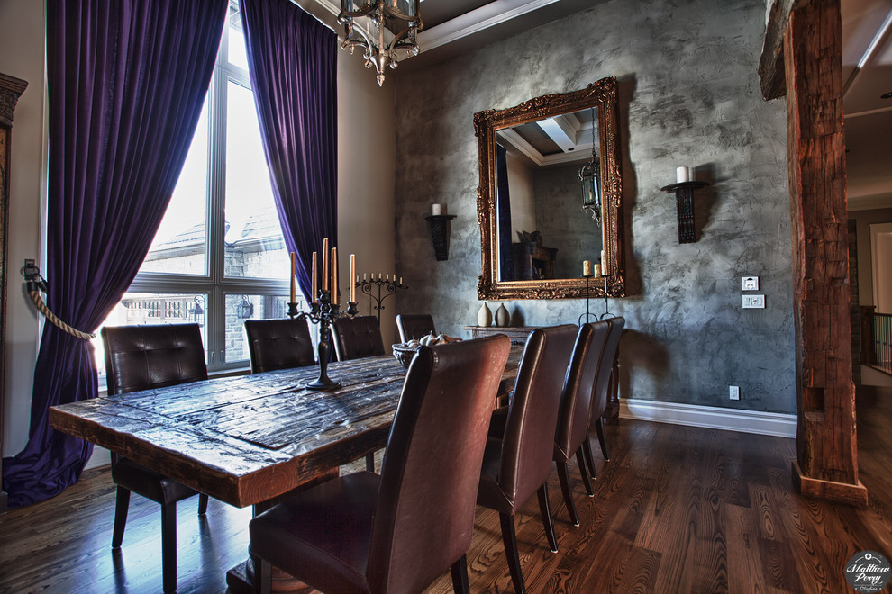 Country dining room in Ottawa.