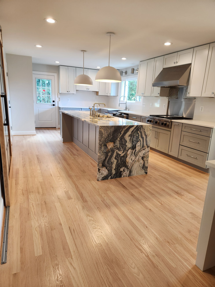 Kitchen-Waterfall Countertop