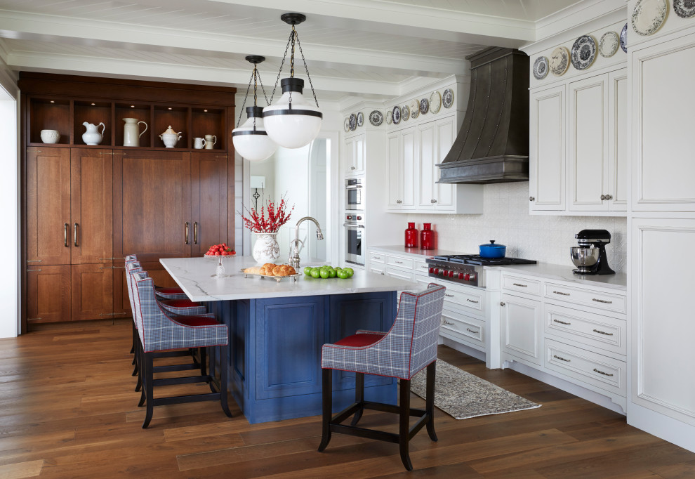 Inspiration for a french country kitchen remodel in Grand Rapids