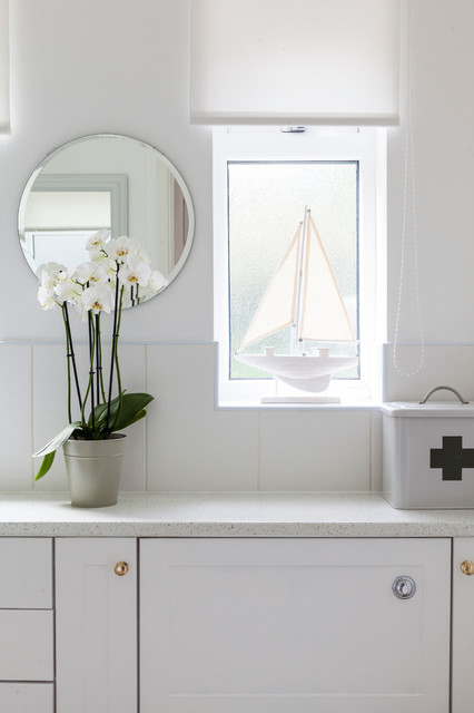 White Bathroom Makeover beach-style-bathroom