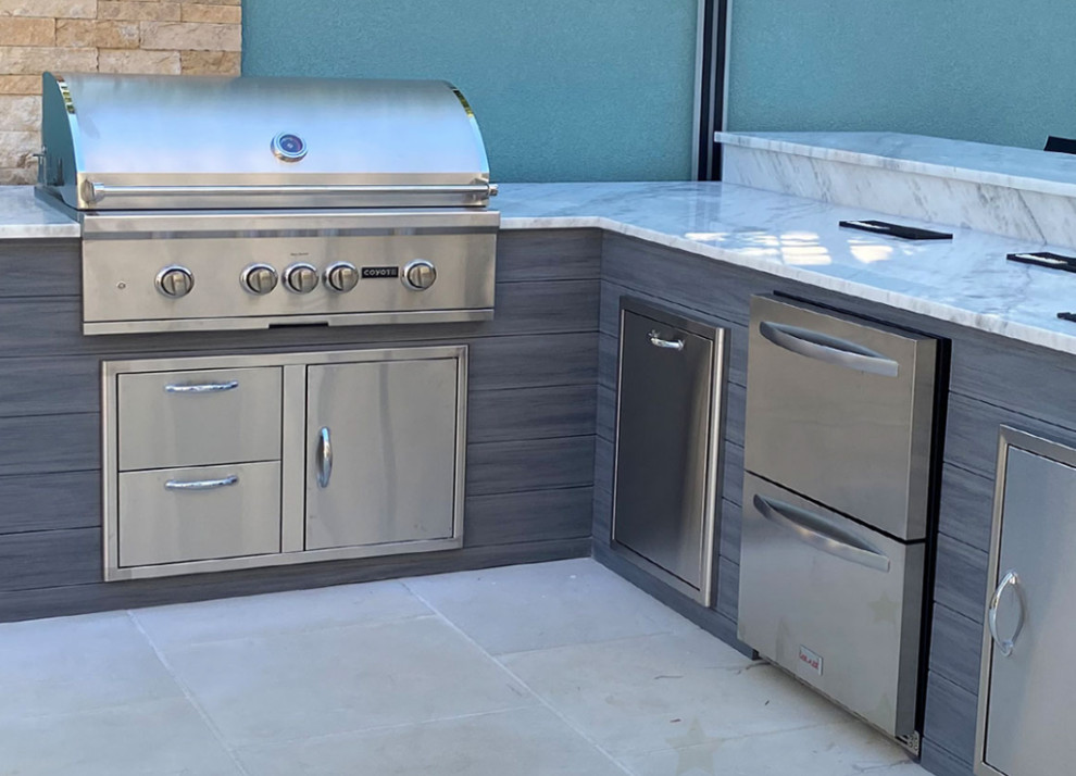 L Shaped Outdoor Kitchen