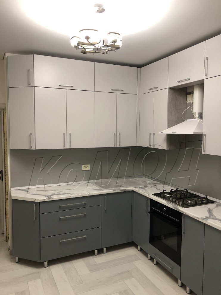 Кухня с фасадом МДФ краска