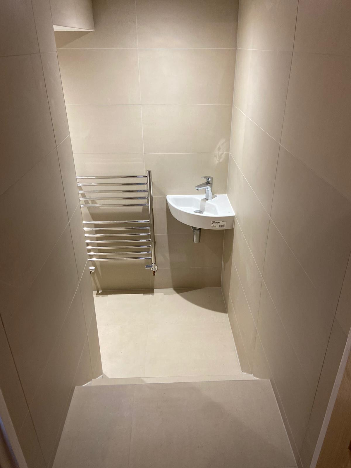 Downstairs bathroom, Gerrards Cross