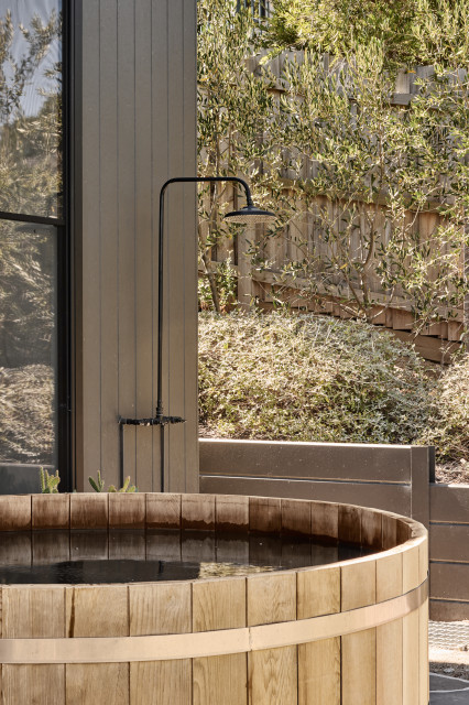 Custom designed Mount Martha House modern