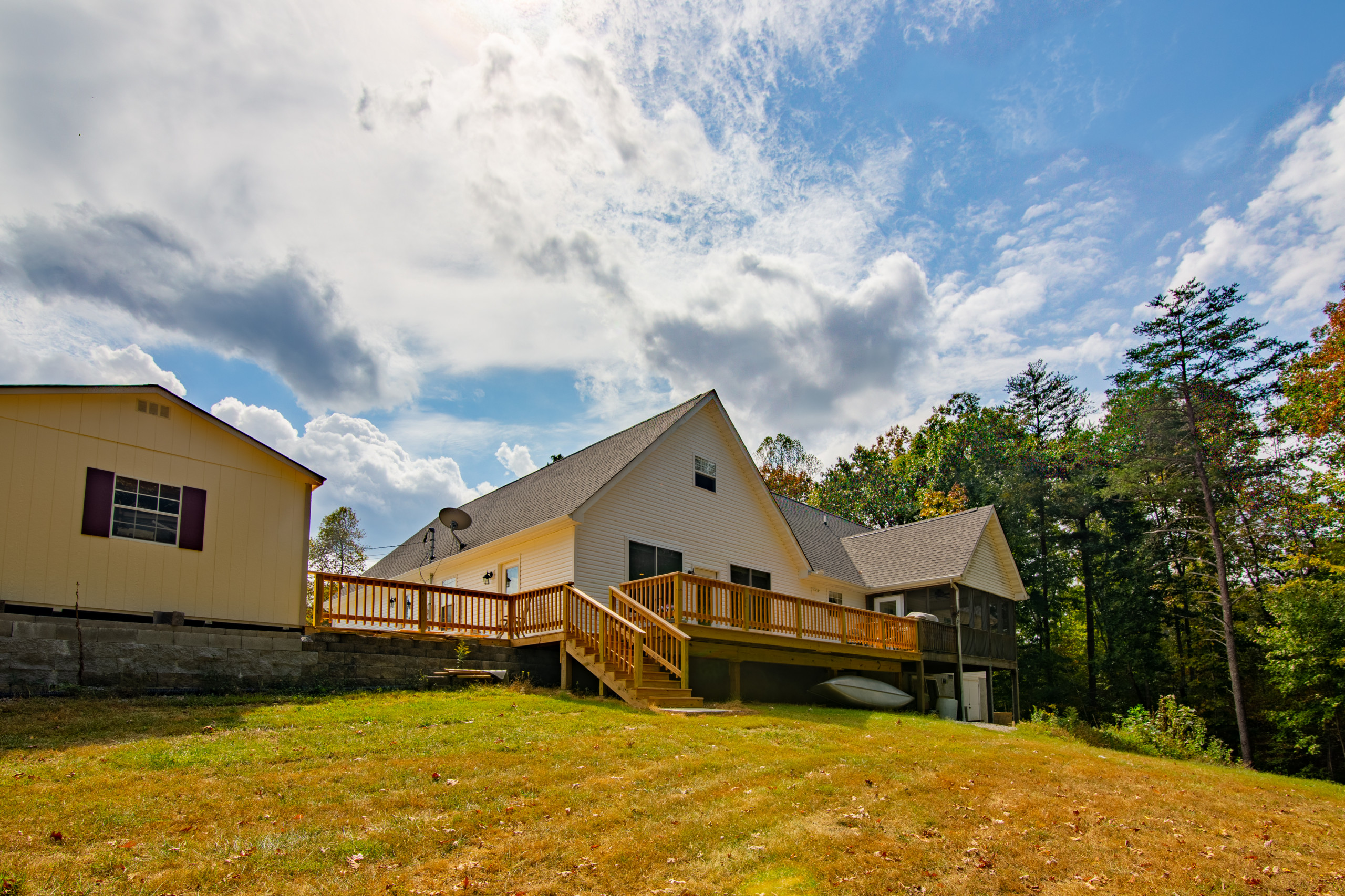 223 Sundrop Lane Crossville, TN