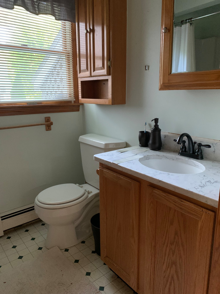 Vanity color choices in Benjamin Moore paint