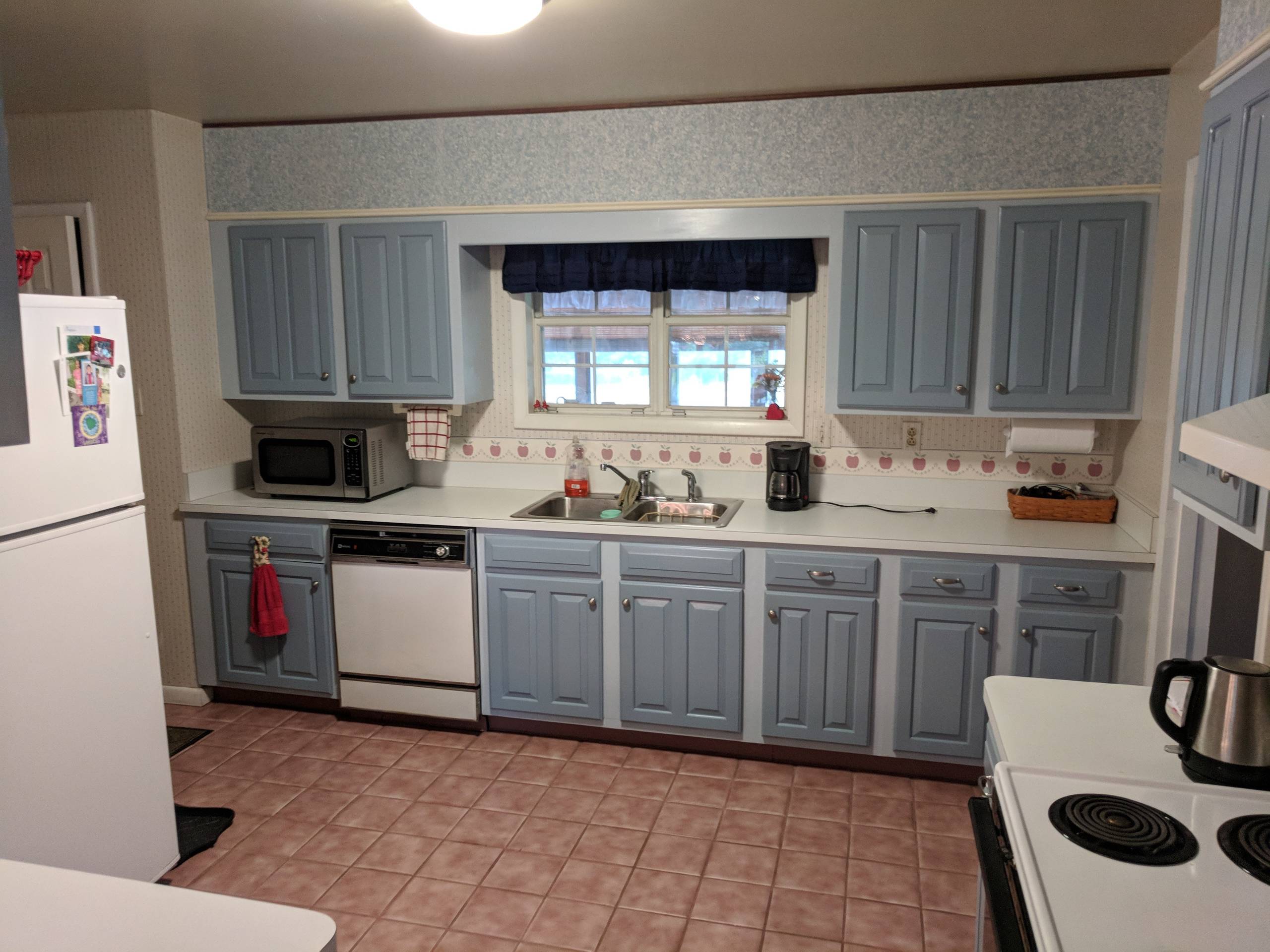 Mechanicsburg, PA Kitchen Remodel; Outdated and Cramped to Fresh and Functional