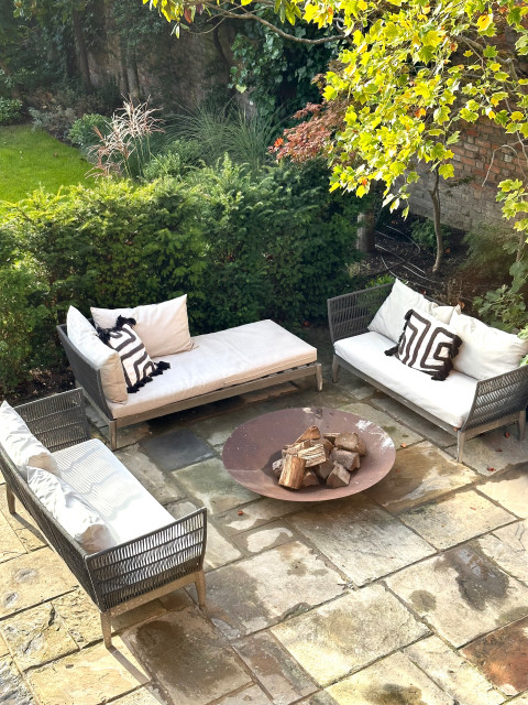 Pool project courtyard