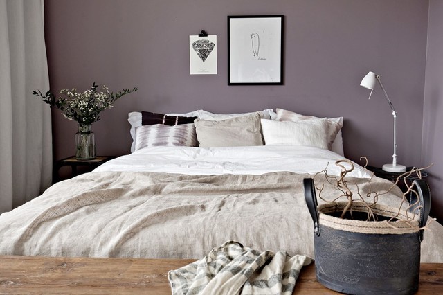 Eine Farbkombi – 6 Styles: Schlafzimmer in Violett, Natur & Weiß