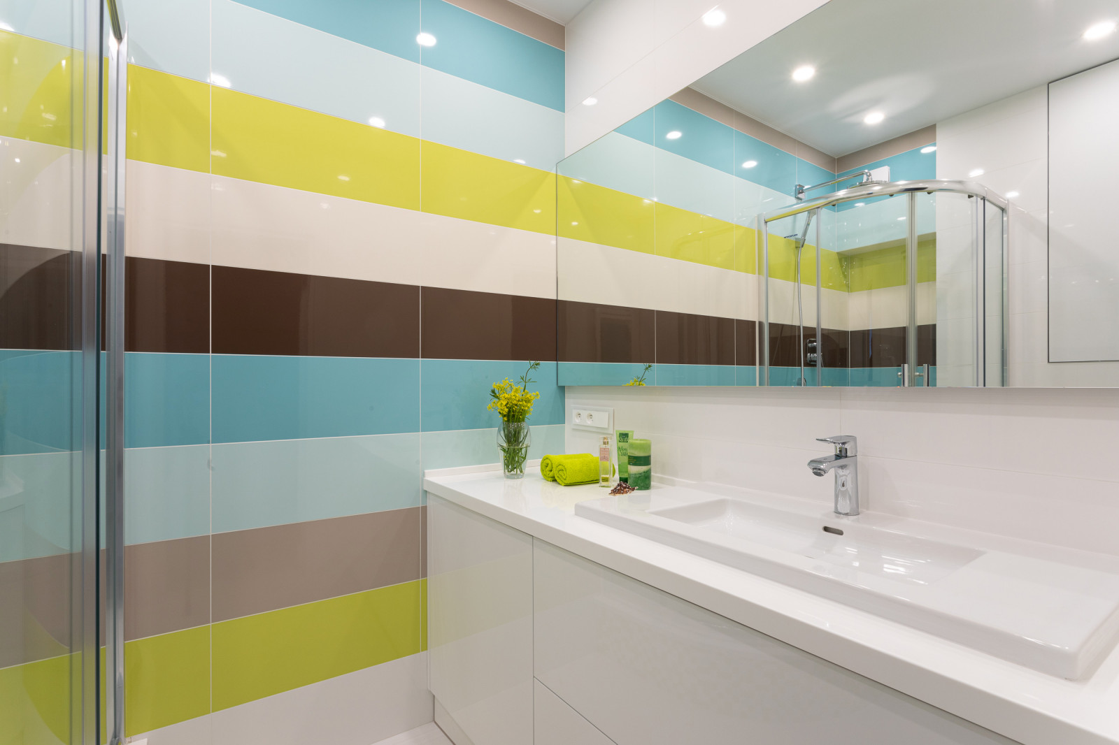 яркий интерьер квартиры 71 кв.м. в г. Калининграде