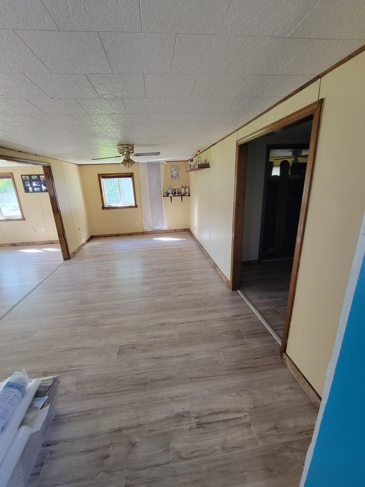 Cove View Dr Floor