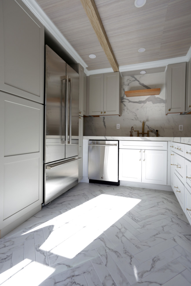 Example of a mid-sized transitional l-shaped marble floor, white floor and exposed beam kitchen design in DC Metro with an undermount sink, shaker cabinets, white cabinets, quartzite countertops, white backsplash, quartz backsplash and stainless steel appliances