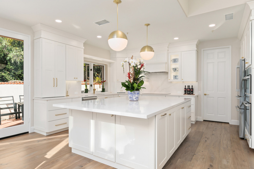 Coastal Transitional Kitchen Remodel