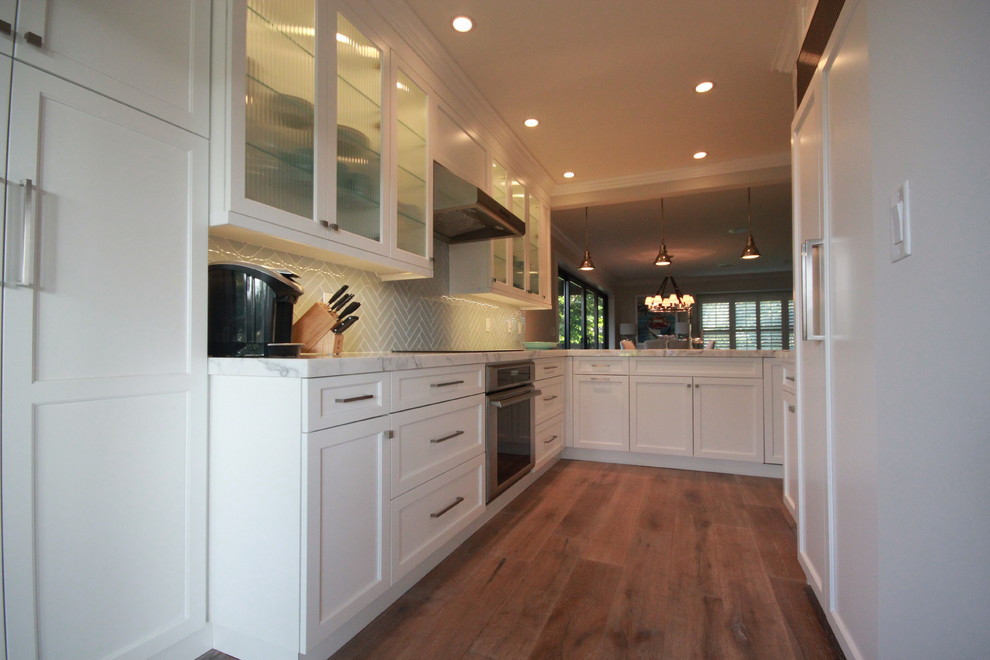 Inspiration for a transitional kitchen remodel in Miami