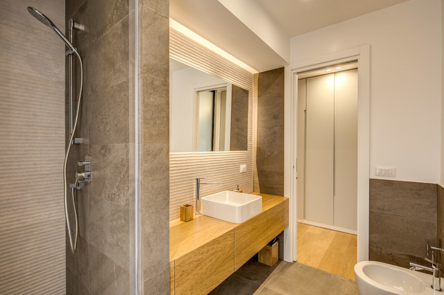 RIZZO modern-bathroom