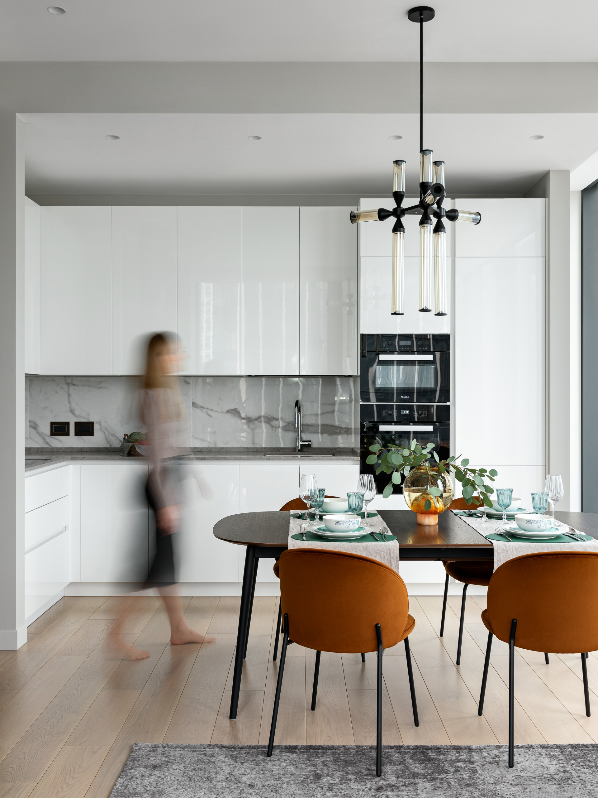 Дизайн белой кухни 35 фото красивых идей для оформления интерьера