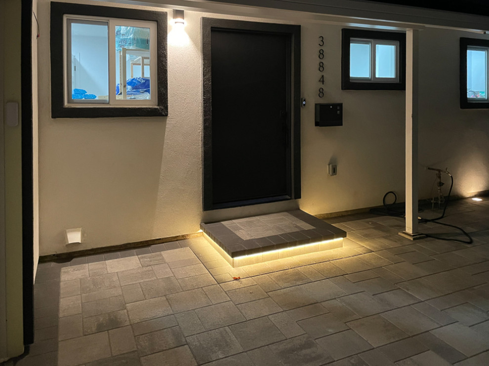 Fremont - Custom Paver Driveway