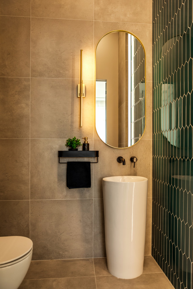 ЖК Париж. "Я есть..."