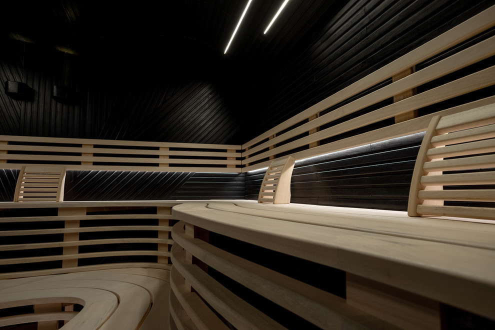 Космическая баня на дровах