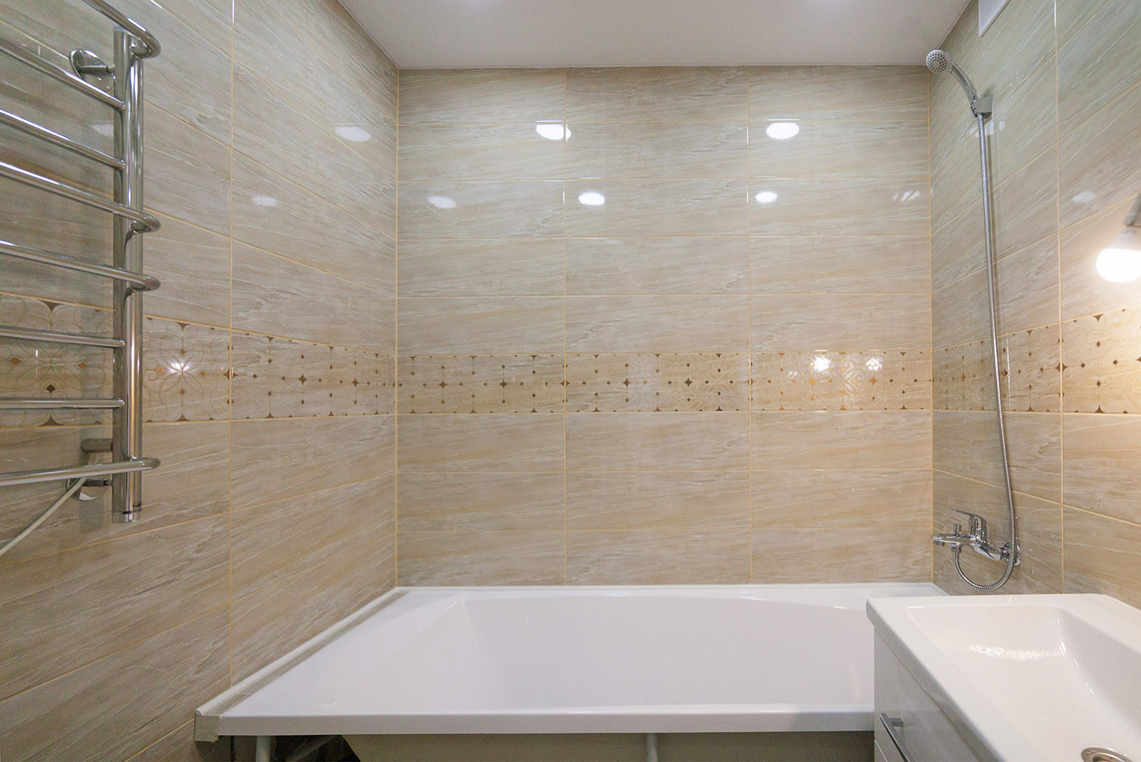 2-комнатная квартира на Челомея, 1