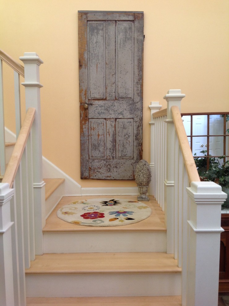 This is an example of a transitional hallway in Burlington.