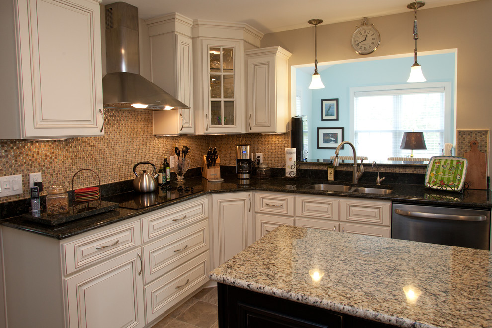 Kitchen Remodel in Newport News Virginia - Traditional - Kitchen