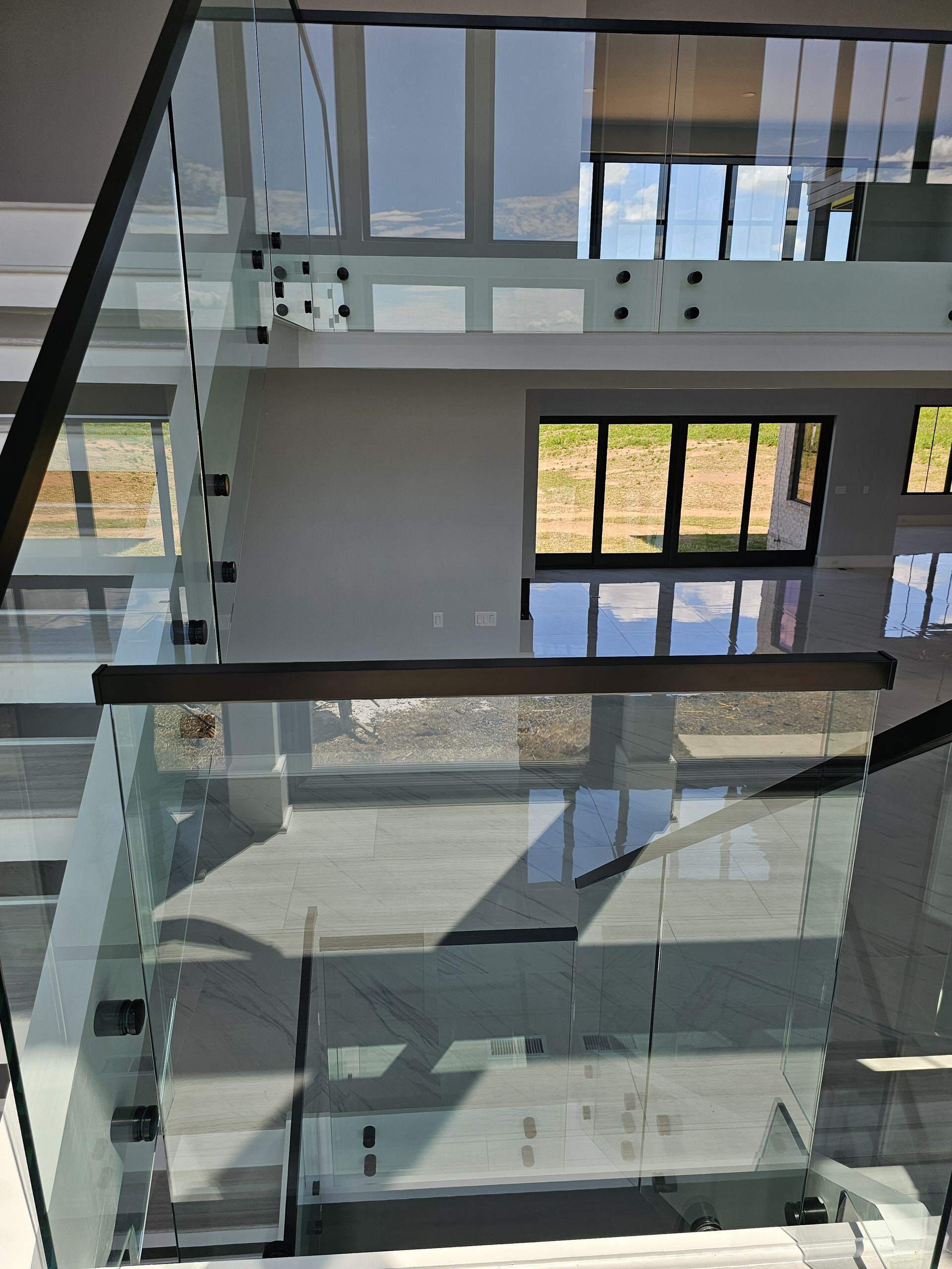 125_Modern Open Rise Stair with Glass Balustrade, Aldie, VA 20105