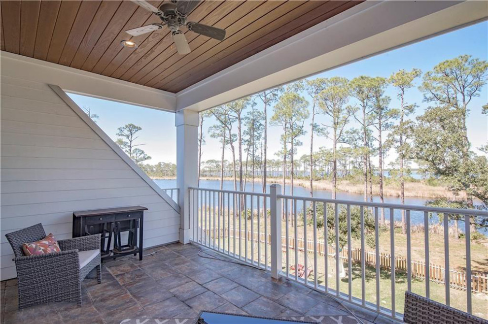 Bay La Launch Cottage