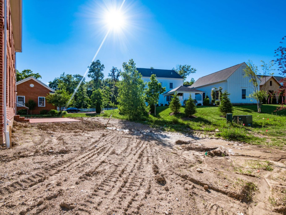 This is an example of a transitional landscaping in Columbus.